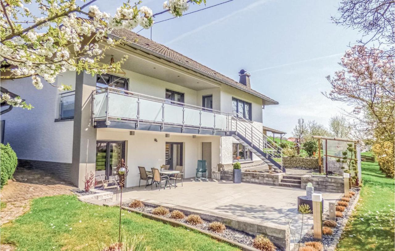 Cozy Apartment In Koerperich-Obersgegen With Wifi Korperich Екстер'єр фото